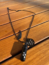 Lade das Bild in den Galerie-Viewer, bijou funeraire animaux collier urne chat acier inoxydable