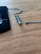 Lade das Bild in den Galerie-Viewer, Bracelet cineraire gravé