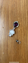Lade das Bild in den Galerie-Viewer, Pendentif Cendre La Violette - photo 2