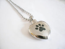 Lade das Bild in den Galerie-Viewer, Pendentif Cendre Tilka - photo 1