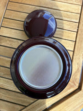 Lade das Bild in den Galerie-Viewer, urne funeraire samia bordeaux avec vue du dessus