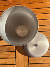 Lade das Bild in den Galerie-Viewer, Urne Galaxy Aluminium - photo 7