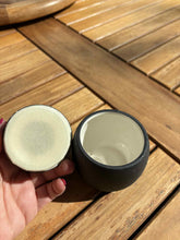 Lade das Bild in den Galerie-Viewer, urne lapin ouverte