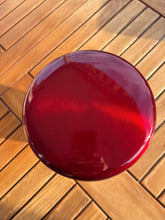Lade das Bild in den Galerie-Viewer, Urne Métal Œillet rouge - photo 3