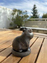 Lade das Bild in den Galerie-Viewer, Urne Pour Hamster Figurine - photo 4