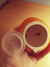 Lade das Bild in den Galerie-Viewer, Urne Pour Rongeur Orange - photo 5