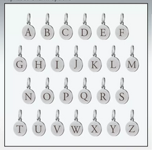 Lade das Bild in den Galerie-Viewer, Bijoux Alphabet