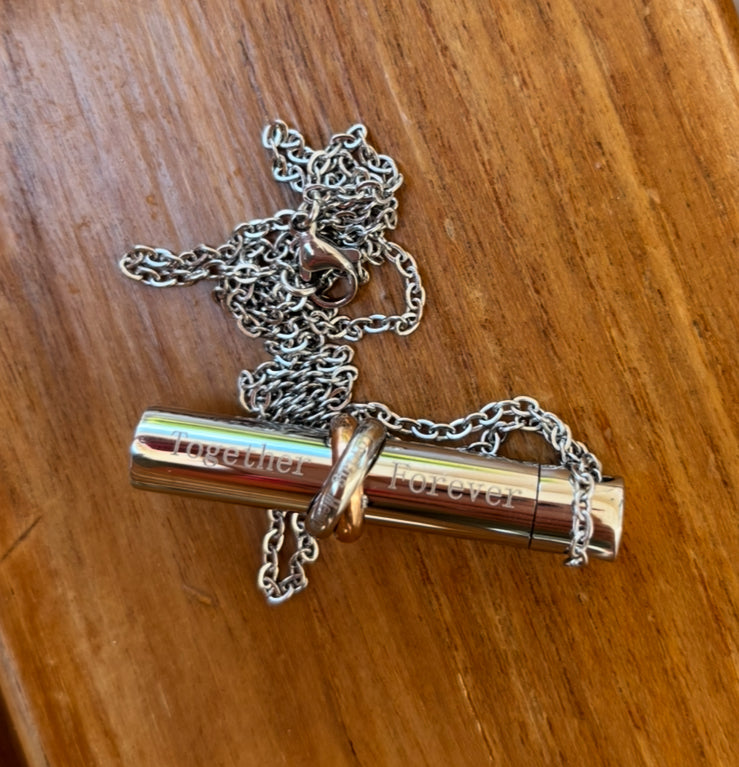 bijou funeraire together