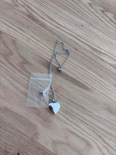 Lade das Bild in den Galerie-Viewer, collier urne pour femme
