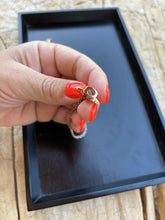 Lade das Bild in den Galerie-Viewer, Fermoir collier ange
