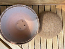 Lade das Bild in den Galerie-Viewer, urne en argile arenae
