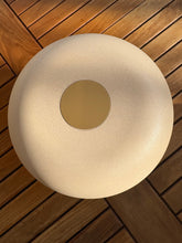 Lade das Bild in den Galerie-Viewer, urne beige et dorée
