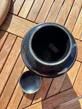 Lade das Bild in den Galerie-Viewer, Urne Cinéraire BLACKA - photo 4
