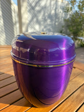 Lade das Bild in den Galerie-Viewer, urne cineraire violette 
