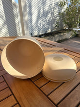 Lade das Bild in den Galerie-Viewer, Urne Composite Beige - photo 6
