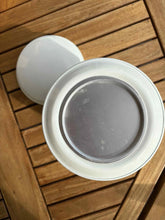 Lade das Bild in den Galerie-Viewer, Urne Funéraire Métal Blanc - photo 4
