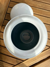 Lade das Bild in den Galerie-Viewer, Urne Funéraire Métal Blanc - photo 5
