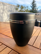 Lade das Bild in den Galerie-Viewer, urne funeraire noire pour humain
