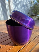 Lade das Bild in den Galerie-Viewer, urne funeraire violet
