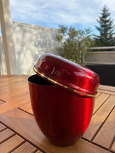 Lade das Bild in den Galerie-Viewer, urne pour homme ou femme rouge
