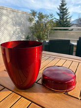 Lade das Bild in den Galerie-Viewer, Urne Métal Œillet rouge - photo 4
