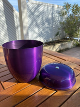 Lade das Bild in den Galerie-Viewer, Urne Métal Paris Violette - photo 5
