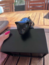 Lade das Bild in den Galerie-Viewer, Urne noire funeraire feline

